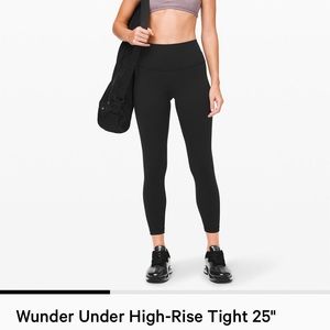 Lululemon Black 7/8 Wunder Under leggings